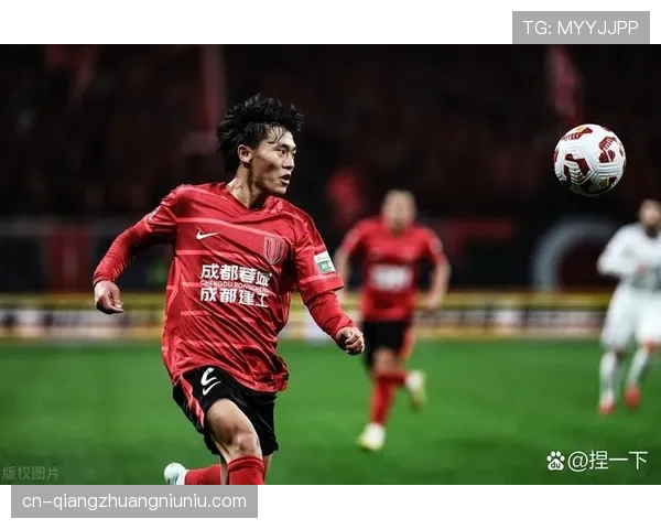 徐正源打造进攻型蓉城队 343阵型成为成都蓉城攻势足球标志