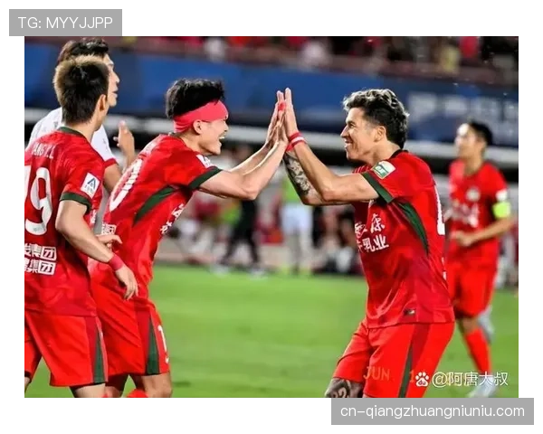 何超第83分钟世界波绝杀 河南队2-1逆转战胜成都蓉城