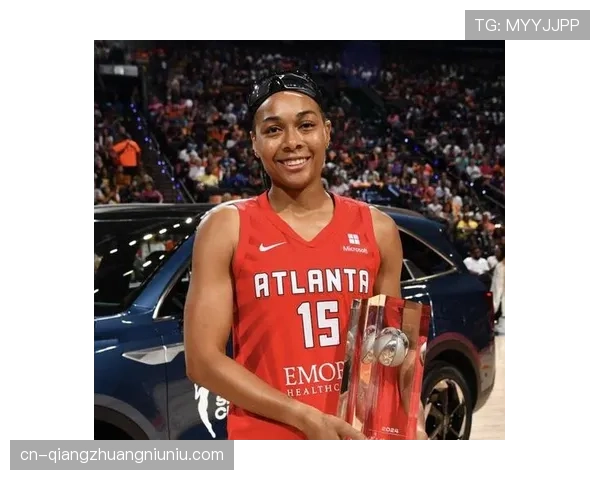 亚特兰大梦想下半场发力逆转芝加哥天空，格雷独得25分